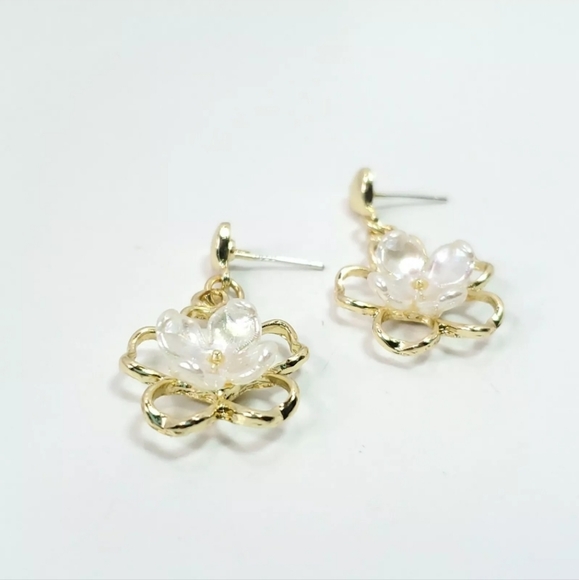 Gold-plated Heart Enamel Flower drop earrings with silver post BOGO - Picture 4 of 11